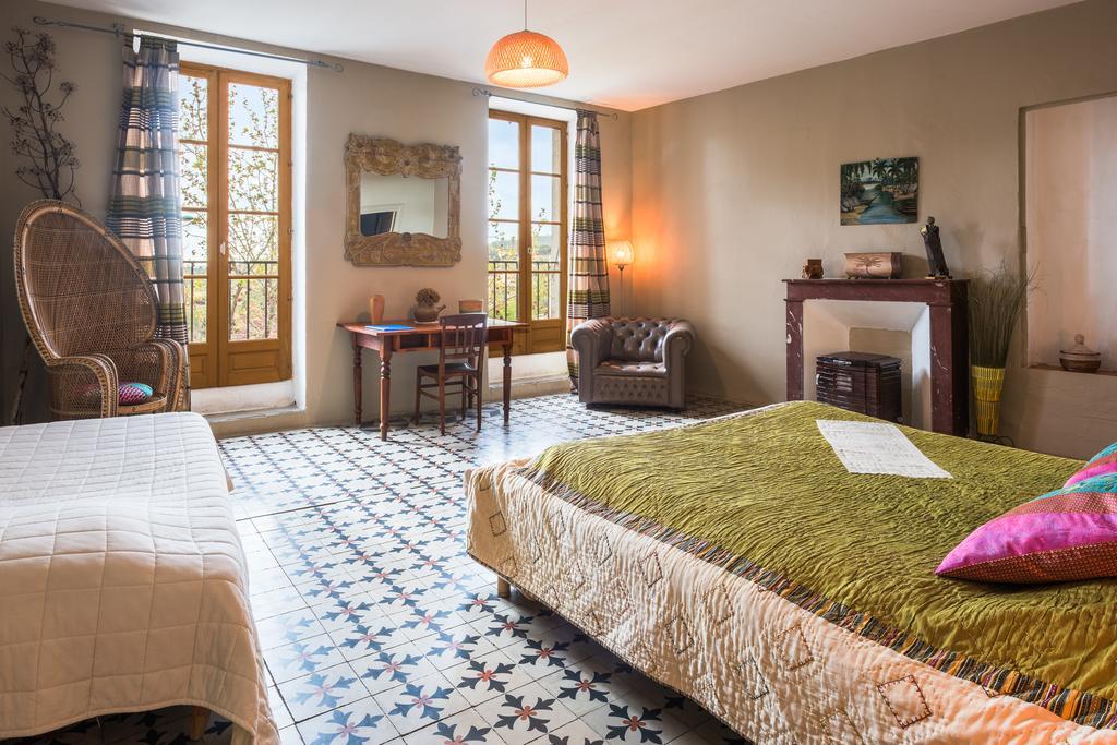 Bed and Breakfast Relais De Tamaroque Portel-des-Corbieres Exterior foto